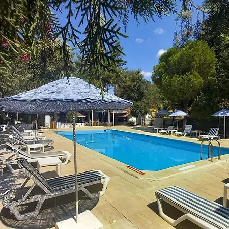 Hotel Tropicana *